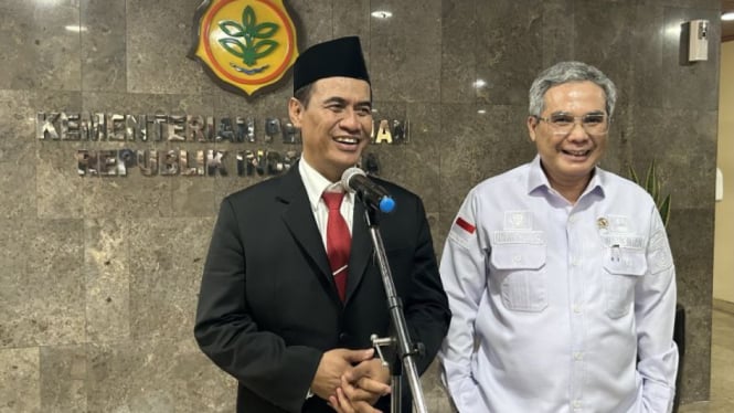 Menteri Pertanian, Amran Sulaiman, Meminta Adanya Pegawai KPK yang Berkantor di Kementerian Pertanian untuk Mengawasi Pembangunan Pertanian.