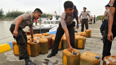 Pertamina dan Polda Jatim Berhasil Mengamankan Tersangka Penyalahgunaan BBM Subsidi di Sidoarjo