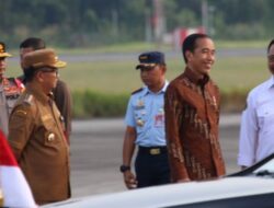 Jokowi Dicaci Maki Meskipun Menyatakan Netral dalam Pemilu