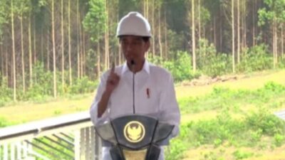 PLTS di IKN Mengubah Paradigma, Jokowi: Inisiatif Utama dalam Penyediaan Energi Terbarukan