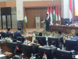 Dekorasi Bela Palestina Menghiasi Paripurna DPRD Kabupaten Bogor, Masyarakat Galang Donasi