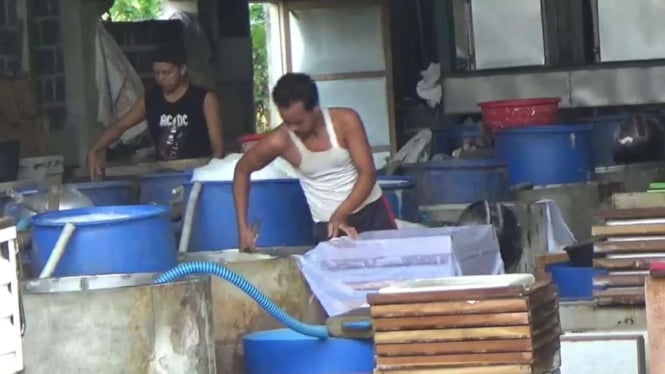 Perajin Tahu di Jombang Menjerit karena Harga Kedelai Impor Naik di Tengah Ingar-Bingar Pemilu