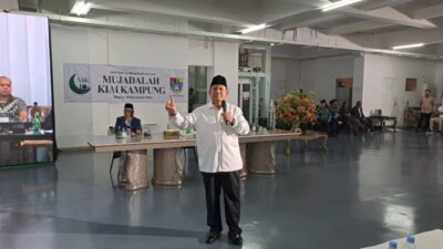 Prabowo Memuji Jokowi Saat Bertemu dengan Kiai-kiai Kampung di Malang