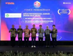 BPJPH Kemenag Memenangkan Dua Penghargaan Top Digital Awards 2023 Berkat Kontribusi SIHALAL