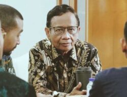 Jangan Terbuai oleh Jargon-jargon, Ingatkan Mahfud Md