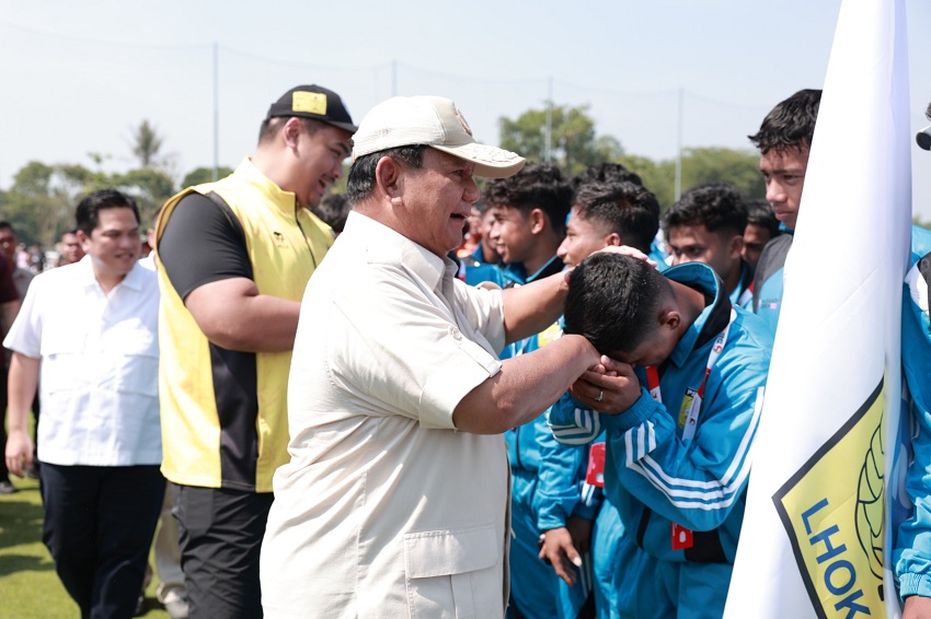 Prabowo Mengenalkan Akademi Sepak Bola Modern Garudayaksa beserta 7 Stadion Latihannya