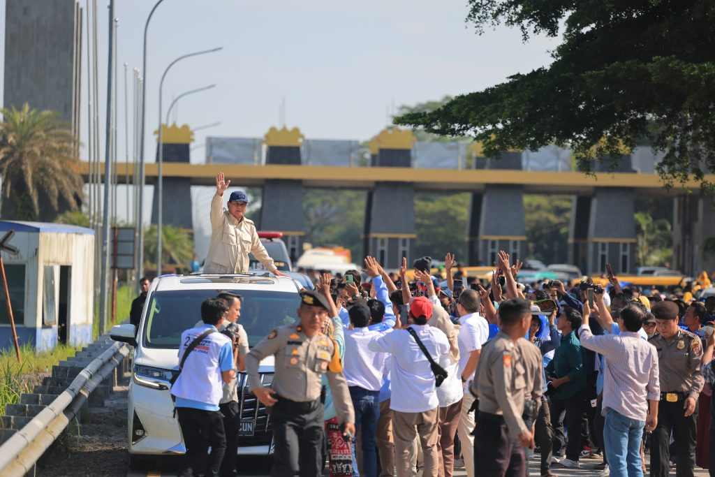 Prabowo: Pilih Presiden yang di Tengah dan Membela Rakyat