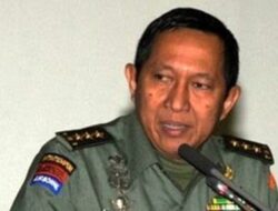 Bersama Saya, Letnan Jenderal TNI (Purn) Johannes Suryo Prabowo, dalam Perjuangan