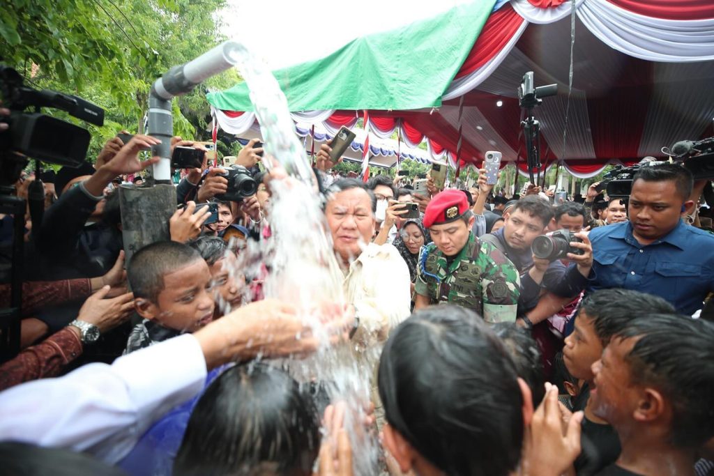 Prabowo Subianto Mengresmikan 15 Titik Sumber Air Bersih di Madura untuk Masyarakat yang Memerlukan