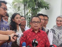 Sri Mulyani Memilih Jalur Lain untuk Bertemu Jokowi, Hindari Bahas Isu Mundur