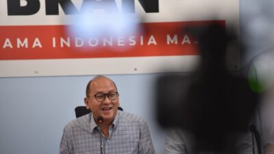 Ketua TKN Rosan Roeslani Menyangkal Klaim Connie Bakrie Tentang Prabowo Hanya Menjabat Sebagai Presiden Selama 2 Tahun