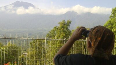 Jarak Bahaya Gunung Slamet Diperluas Menjadi 3 Kilometer Akibat Meningkatnya Aktivitas Vulkanik