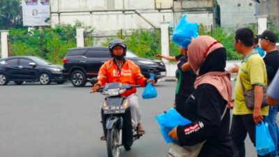 Ojol di Medan Mendapat Sorotan setelah Membeli Martabak dari Pedagang Viral yang Berseteru dengan Petugas Dishub