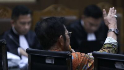 Kurang lebih seperti itu: SYL Mengaku Menyetor Uang Rp1,3 Miliar ke Firli Bahuri