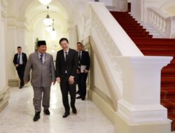 Prabowo Subianto Bertemu Perdana Menteri Singapura yang Baru, Memberi Selamat dan Membahas Kerjasama Pertahanan