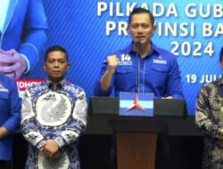 Agus Harimurti Yudhoyono Menandatangani Surat Rekomendasi Untuk 60 Pasangan Calon Kepala Daerah yang Didukung Partai Demokrat