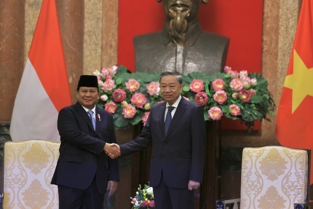 Dari IKN ke Hanoi: Prabowo Subianto Bertemu dengan Presiden Vietnam untuk Membahas Kemitraan Strategis