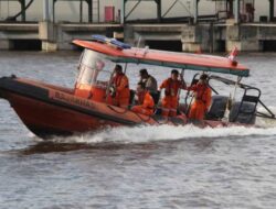 Kapal Tim Monitoring KPK Tenggelam Akibat Ombak Laut Bali