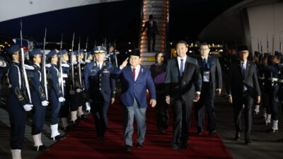 Prabowo Subianto Receives Warm Honor Guard Welcome upon Arrival in Peru – prabowosubianto.com